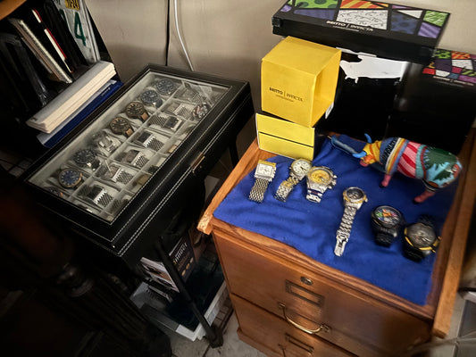 Invicta Watches... Cuadro, Prowler, Britto